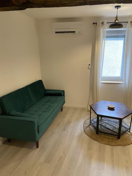 Maison Village Renovee Equipee Apartment